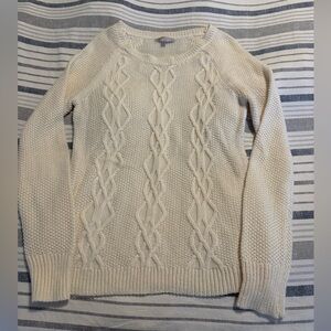 Gap ivory women’s sweater size L